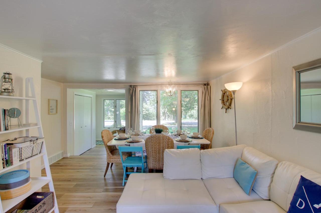 Updated Home With Deck 2 Mi To Sister Bay Beach! Buitenkant foto